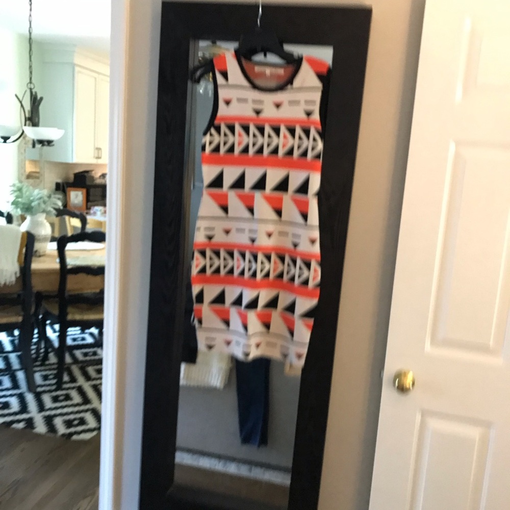 Rachel Rachel Roy Dress in Knit Bodycon Graphic. Size L